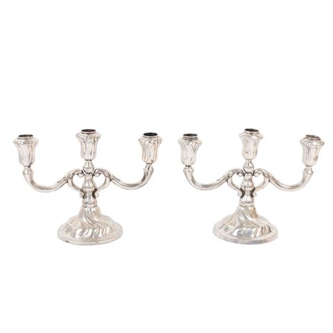 JOHANN BECK SCHWÄBISCH GMÜND, Paar Kerzenleuchter aus Silber im Barockstil, 800, mitte 20. Jh.,