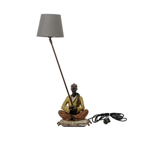 Figuren-Tischlampe 'Asiate' aus Bronze,