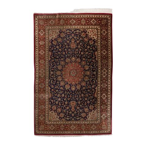 Orientteppich aus Seide. GHOM/IRAN, 20. Jh., 200x132 cm.