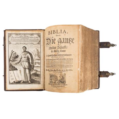 Großformatige Lutherbibel mit Auslegungen des Theologen Paul Tossanus, Deutschland 17.Jh. -