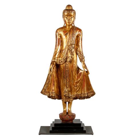 Buddhafigur im Stil der Mandalay-Periode aus Holz, THAILAND, Mitte 20. Jh.,