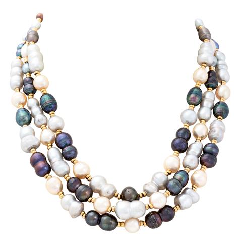 Collier aus Perlen in verschiedenen Farben und Goldteilen,