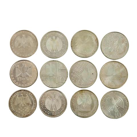 BRD - Gedenkmünzen 12x 10€ 2002-2005