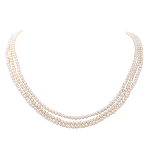 Perlenkette 3-reihig mit floraler Schmuckschließe